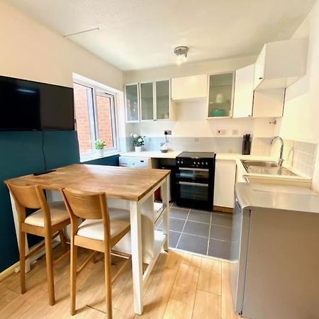 Lovely Apt In City Centre Leeds Лидс Экстерьер фото