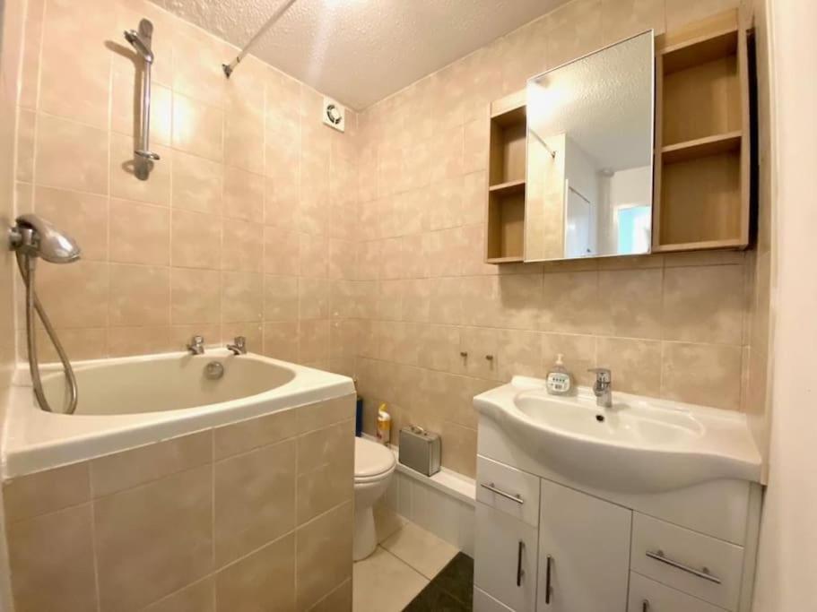 Lovely Apt In City Centre Leeds Лидс Экстерьер фото